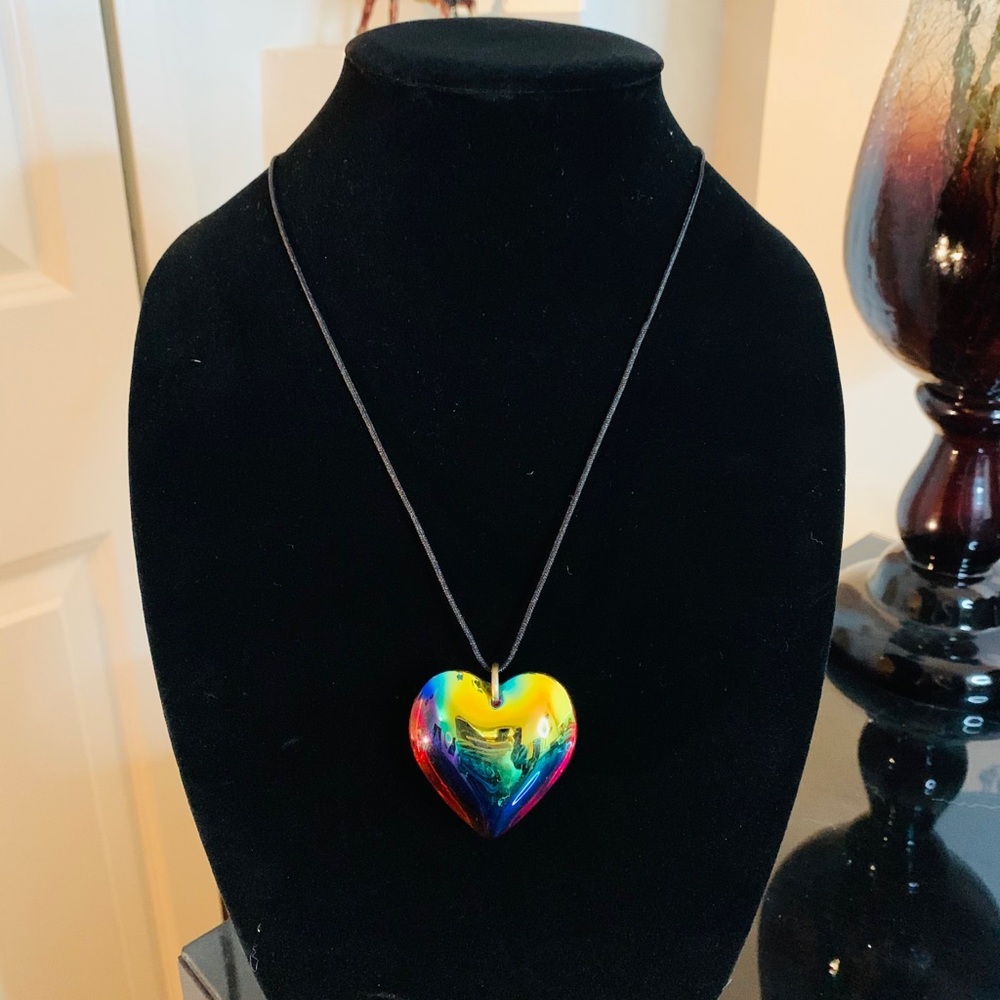 Long colorful heart necklace 2 sides 🤎